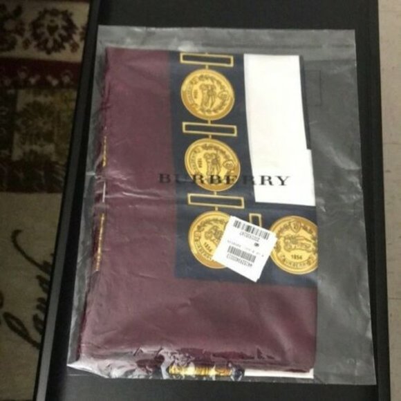 MSRP $350 NWT Archive Scarf Print Silk Square Scar - Picture 5 of 11